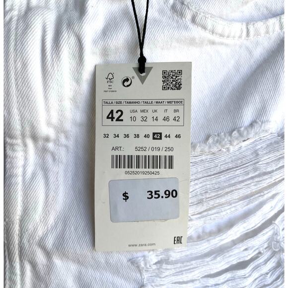 Zara White Distressed Ripped High Rise Shorts Size 10 NWT $45 - Picture 5 of 6